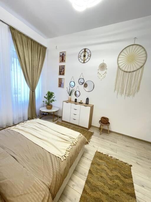 Apartament In Centrul Istoric Oradea Exterior foto